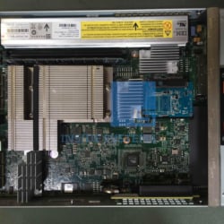00AR108 - IBM V3700 Canister - FW above 6.4.1.3 - Image 6