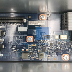 Alternative view of 00FN822 - x3850 X6 Half-Length (HL) I/O Book