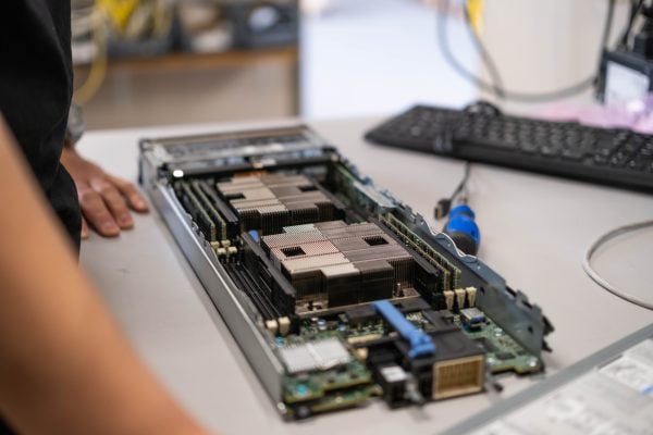 The Right to Repair Legislation Inside Sytems