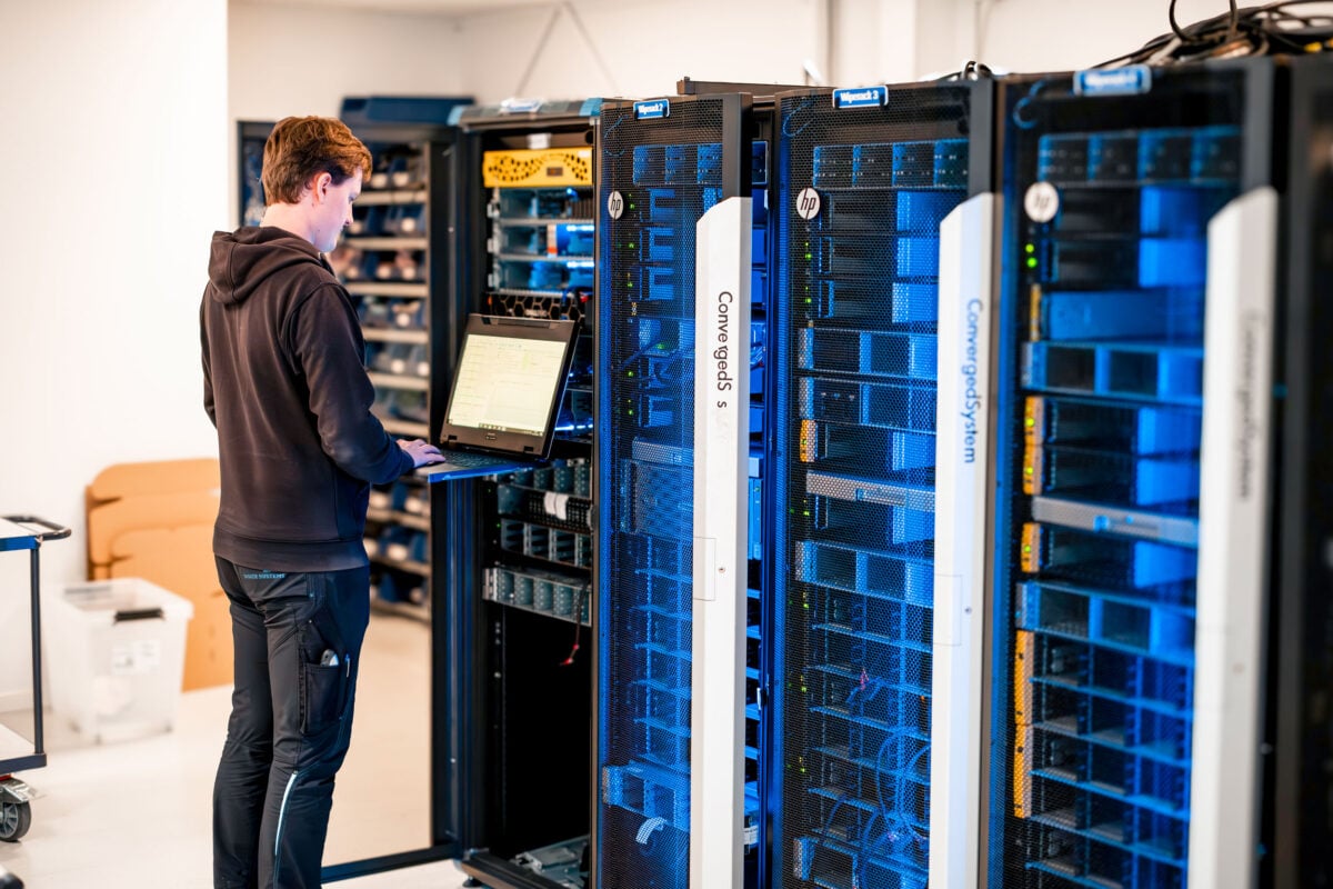 IT Maintenance - 24/7 Services 2 datacenter