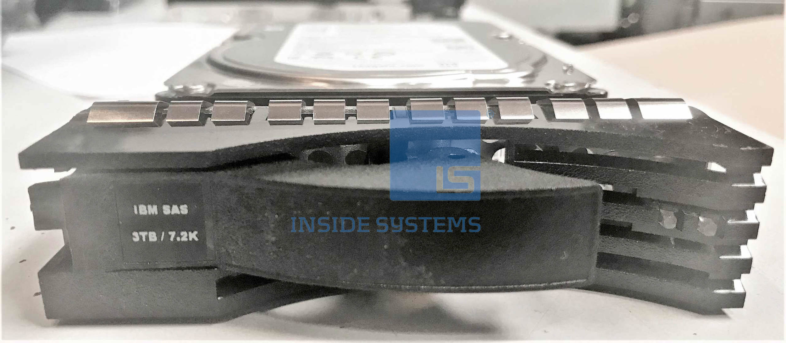 00YY023 - 3TB 7.2KRPM SAS DDM (K3AN) Cat4 5 00YY023 - 3TB 7.2KRPM SAS DDM (K3AN) Cat4 - Image 3