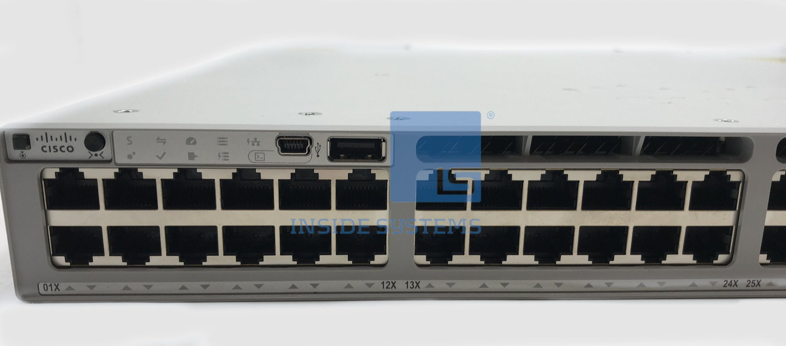 C9300-48P-A - 9300 48GE PoE+ 437W Mod Uplinks Adv 4 C9300-48P-A - 9300 48GE PoE+ 437W Mod Uplinks Adv - Image 3