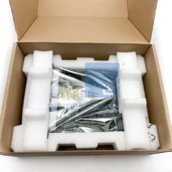 Alternative view of J9986A-02 - Aruba 24P 1000Base-T POE+ v3 Module